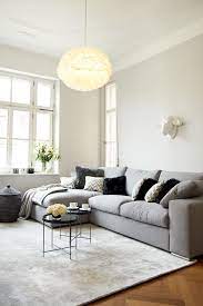 Grau Und Gemutlich Ein Graues Ecksofa Macht Sich Hervorragend Als Ruhepol In Jedem Ambiente Der Vorteil Ist Dass E Ecksofa Grau Ecksofa Wandfarbe Wohnzimmer