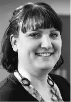 Dawn Lemire's Instagram, Twitter & Facebook