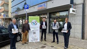 Erledigen sie ihre bankgeschäfte auch unterwegs schnell und sicher. Stadt Stein Steiner Kalender 2021 Vorgestellt