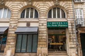 This is the injury history of aymeric laporte from manchester city. Hotel La Porte Dijeaux Bordeaux Aktualisierte Preise Fur 2021