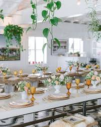 Mother S Day Brunch In Malibu For Mamas Day Off Inspired By This Mothers Day Brunch Art Table Inspiration