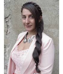 There are so many ways you can wear this trendy look. Twist Braid Rose Bun Wavy Hair Falls Your Color Magic Tribal Hair Magic Tribal Hair Schlegel Str 30 50935 Cologne Germany