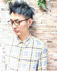 頭フルブリーチ後 根元はthrowのブルーベースで 中間毛先はマニパニで染め上げるメンズカラー men casual button down shirt casual button down shirt