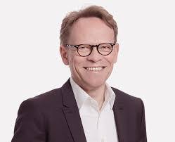 Andrea Stuber's Instagram, Twitter & Facebook