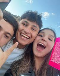 Alfonso Valencia (@alfonsonaski) • Instagram photos and videos