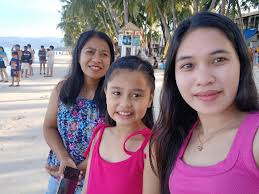 Happy weekend group with Paul Michael Glaser and David Soul to enjoy the  day💖