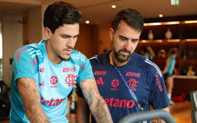Flamengo segue em busca de centroavante, mas esbarra em valores e estilo de jogo