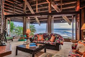 Luxury Beach Bungalow In Maui Hawaii 2018 Hgtv S Ultimate House Hunt Hgtv Beach Bungalows Hawaii Beach House Beach House Decor Diy