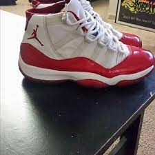 Thank you guys for watching!please subscribe to my channel! Best Jordan 11 Size 8 5 Missing Top Layer Of The Insole In 1 Shoe Couple Creases On Toe Lil Dirty Obo For Sale In Moore Oklahoma For 2021