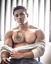 My Wife And Kids Actor Noah Gray Cabey 24 And Is All Grown Up My Wife And Kids Just Beautiful Men Casual Stylish
