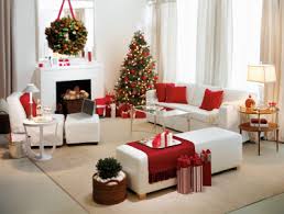 Partite con una stanza che vivete molto, come la cucina e il soggiorno, in modo che i vostri ospiti noteranno subito la differenza. Decorare La Casa Per Natale