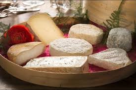 La Vie Des Fromages Fromage Plateau De Fromage Tomme De Savoie
