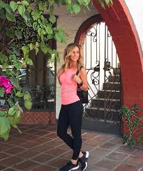 2 857 Likes 38 Comments Clare Crawley Clarecrawley On Instagram Queen Of Wearing Workout Clothes When I M Not Working Out Clare Crawley Crawley Fashion