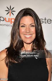 873 Beverly Ramos Photos & High Res Pictures