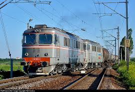 Un total de 160 trenuri sosesc in gara bucuresti nord pe data de 22.03. 60 1180 3 Cfr Marfa Electroputere Class 60 At Sabareni Romania By Titel Costica Train Tracks Romania Train