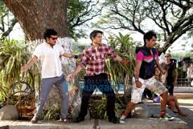 Chashme Baddoor Box Office Collection Till Now Box Collection Bollywood Hungama Chashme baddoor is an indian 2013 hindi language slapstick comedy film directed by david dhawan and written by sajid and farhad samji. chashme baddoor box office collection