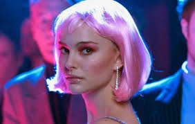 Our biggest crush, Natalie Portman, turns 44 years old today! Happy  Birthday! 🎉🎊🎁🎈