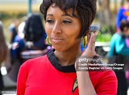 Shari Haynes's Instagram, Twitter & Facebook