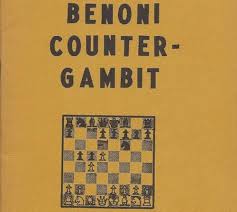 The Benoni Counter-Gambit: ZECHIEL,DAVID AND MONTE E. CRANE: Amazon.com:  Books