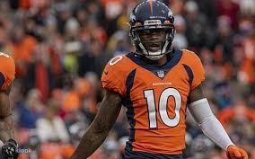 Trận đấu bóng bầu dục Denver Broncos tại Sân vận động Empower Field at Mile  High - Klook Việt Nam
