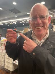 More photos from our memorable week. Below are Joe Finizio, Frank Yedwab,  Renoir Finizio (Joe's sister), Shellee Gero (Glenn's wife). Gary Rosenberg  and Rich Steip. Jay Rothberg, Sandy Brown and Alan Stern.