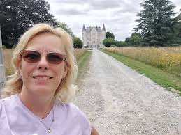 What an amazing experience! We had the most wonderful day at The Chateau  last Tuesday. The weather was glorious and so was the welcome from Dick and  Angel 😍 I will never