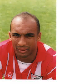 ORIGINAL PRESS PHOTO Scarborough FC Darren Knowles October 1996 £3.82