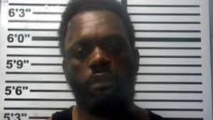 Man arrested after chase in Jones, Covington counties