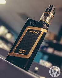 The Smok Alien 220w Tc Box Mod Kit Has Arrived At Evcigarettes This Otherworldly Combination Of The Alien Box And The Tfv8 Baby Bea Smok Alien Box Mods Vape