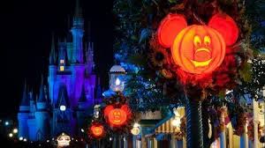 What Will Disney World S Fall Look Like In 2020 Scary Halloween Party Halloween Decorations Scary Halloween