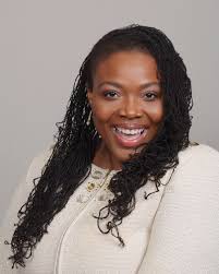 Kendra Banks's Instagram, Twitter & Facebook