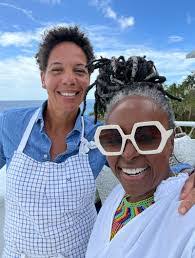 Charissa Benjamin's Instagram, Twitter & Facebook