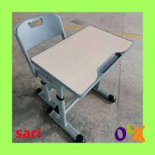 Hidup memang lebih sederhana pada saat itu. D05 Meja Kursi Bangku Sekolah Rangka Besi Harga Murah Mebel 782401106