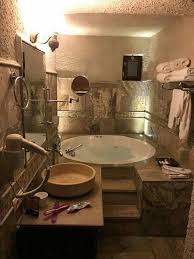 حمام في أوتيل في كابادوكيا تركيا corner bathtub dream bathroom bathroom