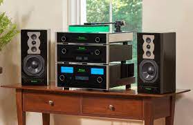Mcintosh Sound System A Small Yet Powerful System That Packs A Punch When Entertaining Guests Or Just For Yourself Eithe Audio Design Audio Rack Audiophile