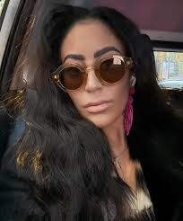 Alison Velazquez's Instagram, Twitter & Facebook