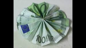 So mancher hobbygärtner hat seine karriere mit einer yucca im wohnzimmer begonnen. Sonne Aus Geldschein Falten Sonne Aus Geld Falten Kreatives Geldgeschenk Origami Youtube