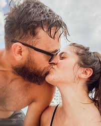 Vacation photo dump. 🥹🧡