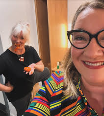 Fabulous crowd in Aberdeen tonight. Thanks for coming if you did. My ace  support was Lou Conran (own show ticket link in comments). Mugs etc are via  the shop page of my