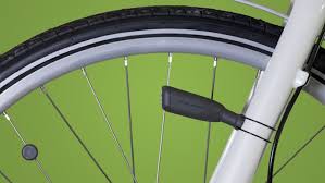 スポークにつけた磁石で発電するナイスアイデアな自転車用ライト cio 自転車用ライト ライト アイデア