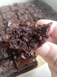 Meskipon tak dapat mengalah kesedapan brownies kartika sari dari bandung, tapi tengok kedut dia pon pun dah puas hati. Resepi Brownies Kedut 12 Kitpramenulis