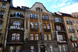 Katowicki wysokościowiec przy ulicy mickiewicza 29. Plik Kamienica W Katowicach Ul Mickiewicza 26 01 M R Jpg Wikimedia Polska
