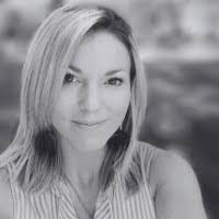 Annie Fry's Instagram, Twitter & Facebook