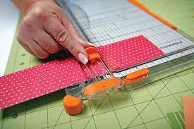 It is widely used in photo studios, photo studios, typing and copying rooms, cultural offices, etc. The Best Paper Cutter Options For Paper Crafts Bob Vila