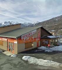 3 pratiques qu'il ne fera pas à toutes les femmes ! Un Couple Pris En Photo En Train De Faire L Amour Dans Une Cabine D Essayage Par Google Street View