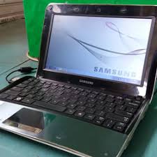 A mini laptop is essentially a laptop which weighs as little as about 3 pounds (2kgs) with a screen size of around 10 inches. Jual Samsung Netbook Murah Harga Terbaru 2021