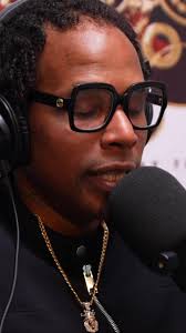 Hayley Davies While I'm Bleeding #hayleydavies #interview #podcasts