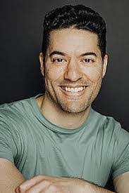 Daryl Gilmore's Instagram, Twitter & Facebook