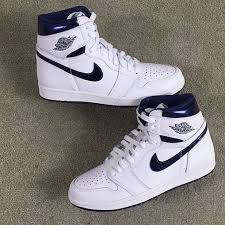 Nike Air Jordan 1 Retro High Og Metallic Navy Instagram Photo By Kickbackzny Com Apr 30 2016 At 4 34pm Utc Air Jordans Jordan 1 Retro High Newest Jordans