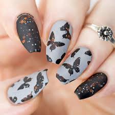 Butterfly Dreams Stamping Nail Art With Dixie Plates Dp 10 Kimett Kolor Stamping Nail Art Nails Butterfly Nail Art